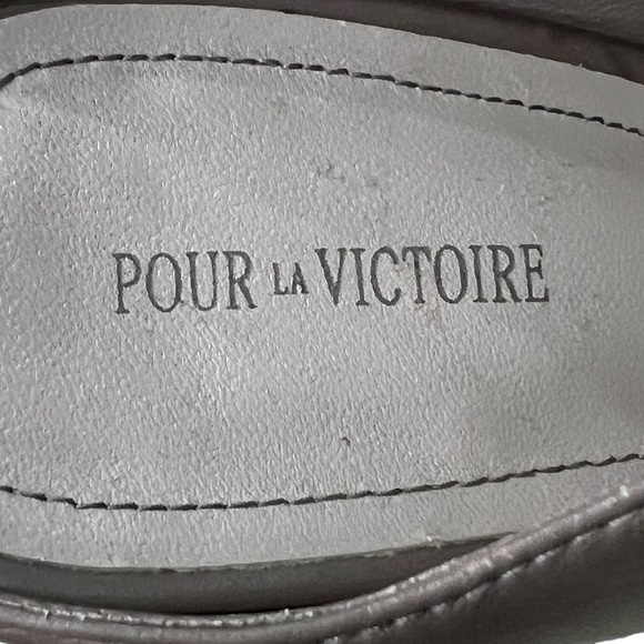 Pour La Victoire Taupe Eva Peep Toe Block Heel Mules Size 7 Women's - Picture 2 of 9